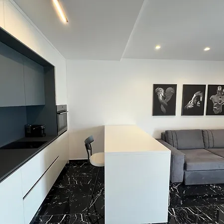 Apartment Magnifique Sarande